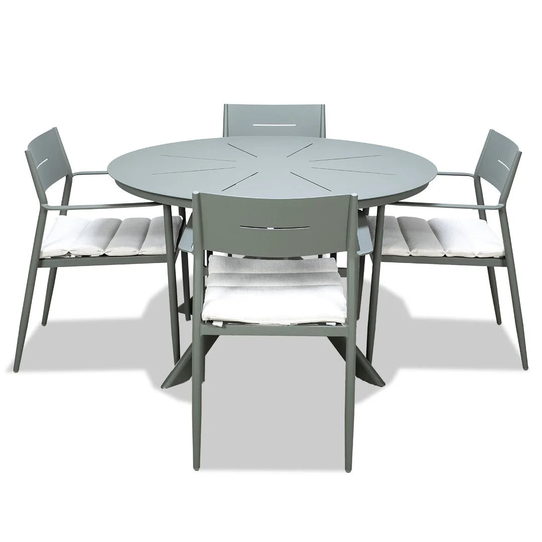 Sleek Round Table and 4 Cottesloe Chairs - Green