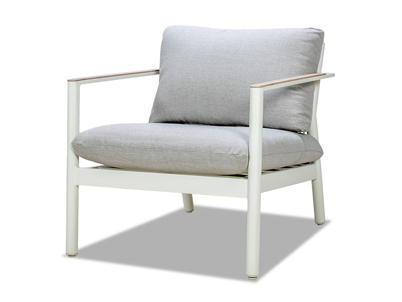 Broome Outdoor 3 Seater + 2 chairs