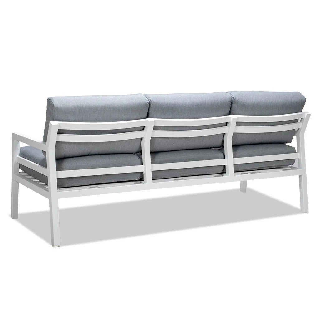 Manteray 4 Piece Lounge Suite - White