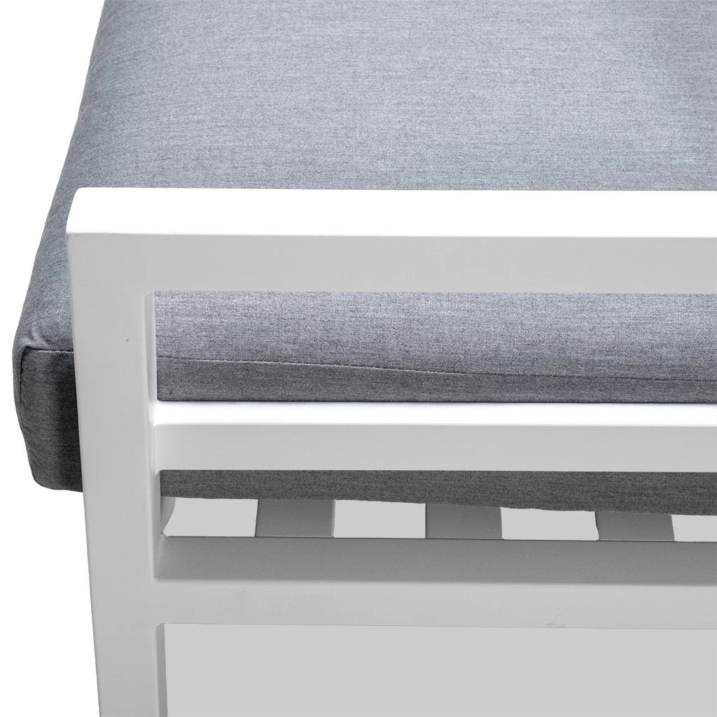 Manteray 4 Piece Lounge Suite - White