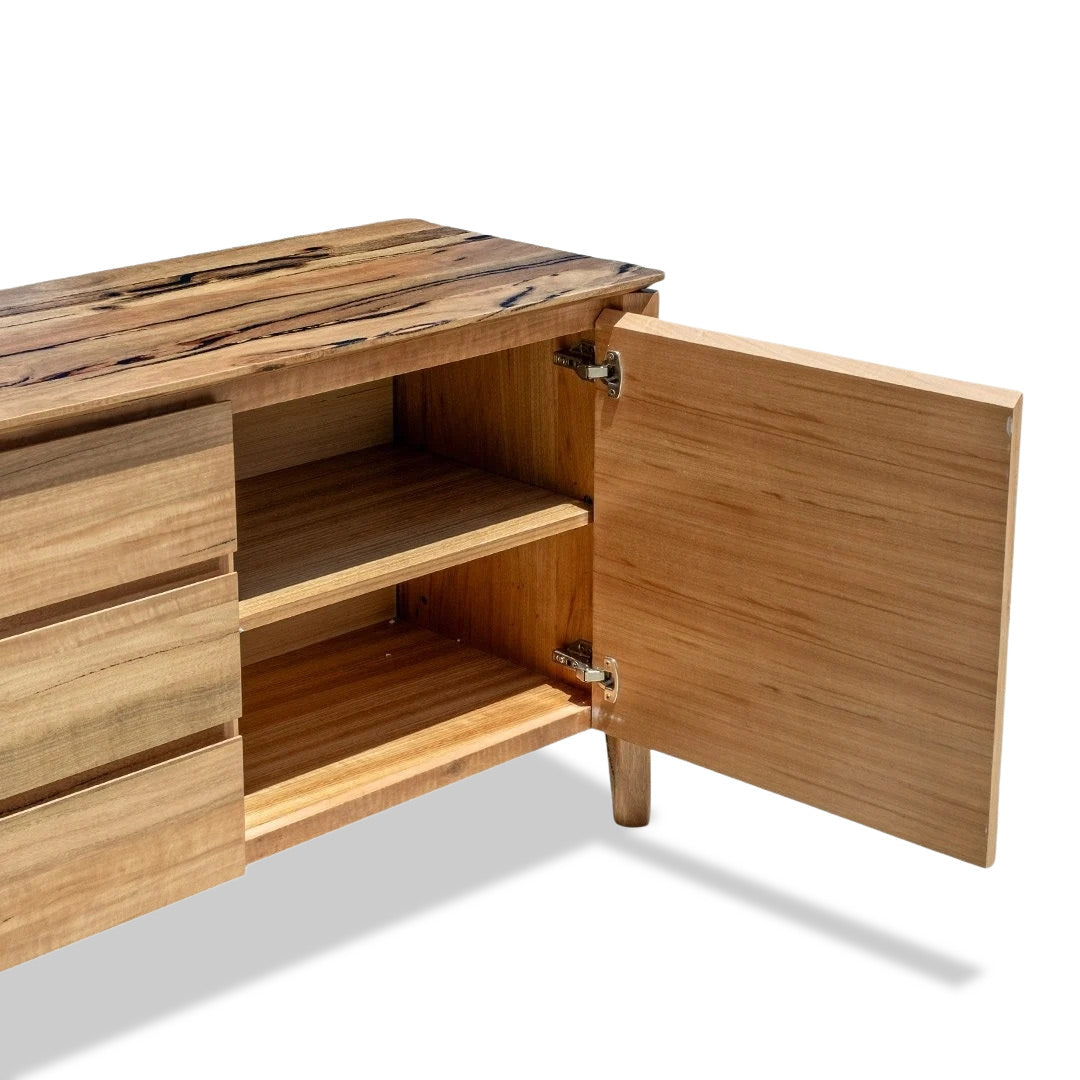 Prevelly Buffet Marri - 1800