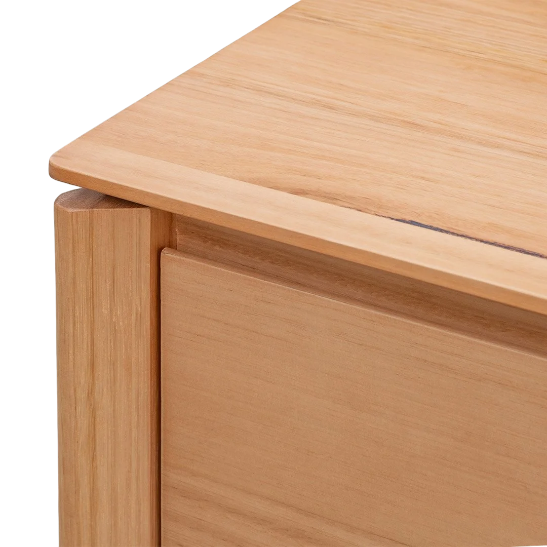 Prevelly 1800 Buffet - Messmate